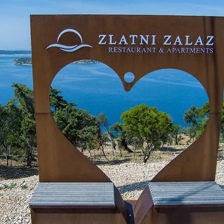 Zlatni Zalaz,apartments,supetarska Draga