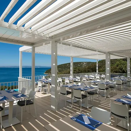 Zlatni Zalaz,apartments,supetarska Draga