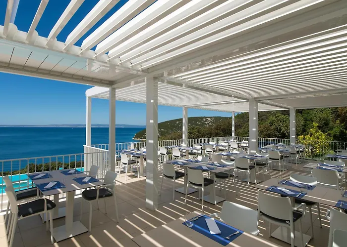 Zlatni Zalaz,apartments,supetarska Draga