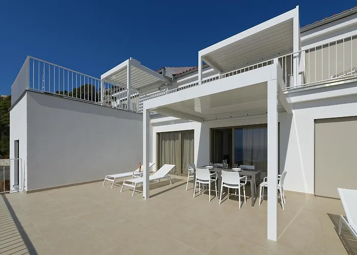Zlatni Zalaz,apartments,supetarska Draga Apartment