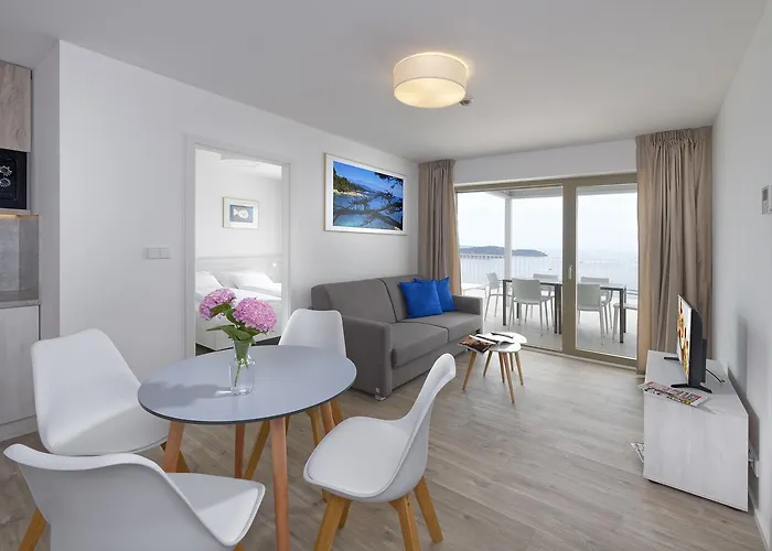Zlatni Zalaz,apartments,supetarska Draga Supetarska Draga