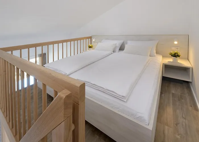 Zlatni Zalaz,apartments,supetarska Draga Supetarska Draga