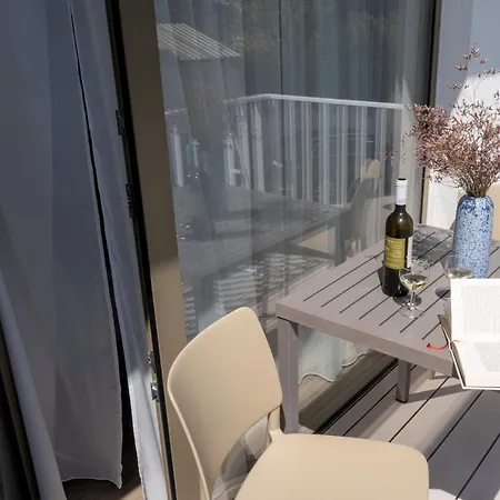 Apartament Zlatni Zalaz,apartments,supetarska Draga