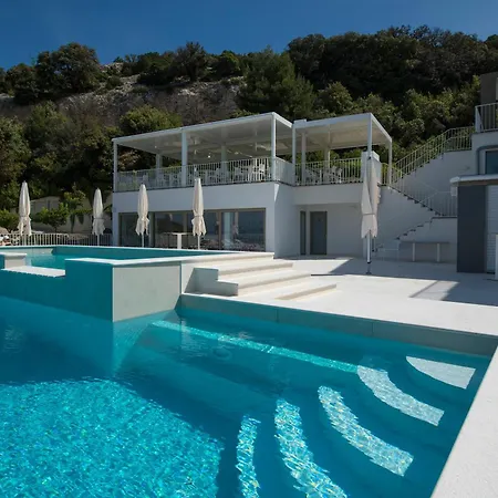 Zlatni Zalaz,apartments,supetarska Draga