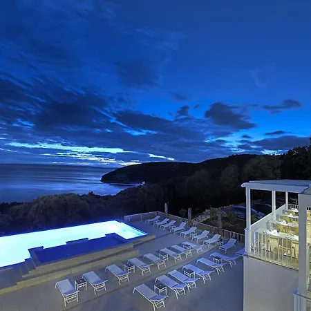 Zlatni Zalaz,apartments,supetarska Draga Supetarska Draga